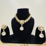 Kundan necklace set