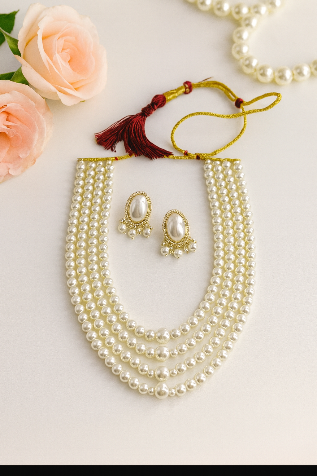 file_000000002428720683a16f4a95cb8072 Elegant Pearl Necklace | Timeless Beauty & Classic Style. - Image 1