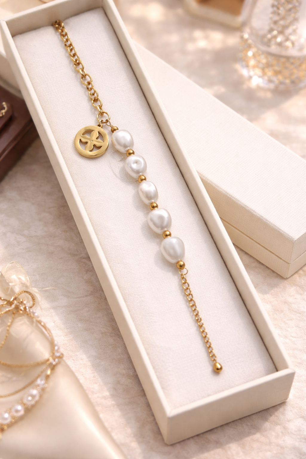 file_000000000c8c7207a0bb22e70af6e931 Premium Anti-Tarnish Pearl Gold Bracelet✨❤️ - Image 1