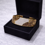 Anti-Tarnish Gold Floral Sparkle Bracelet for women.