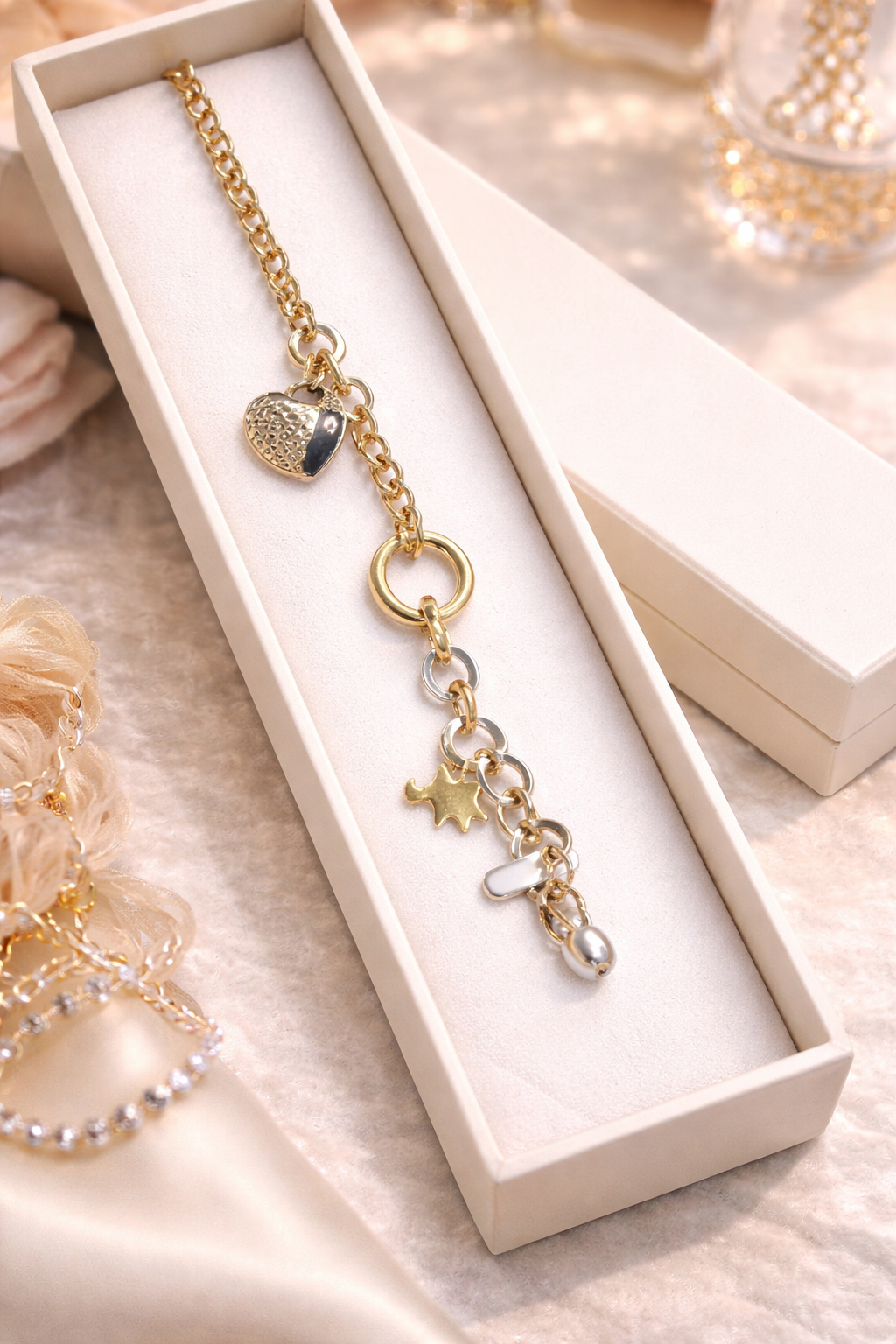 file_00000000d47c7207baf3a16d91d35cf2 Premium Anti-Tarnish Charm Bracelet for Women✨ - Image 1