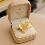 Luxe Petal Statement Ring✨
